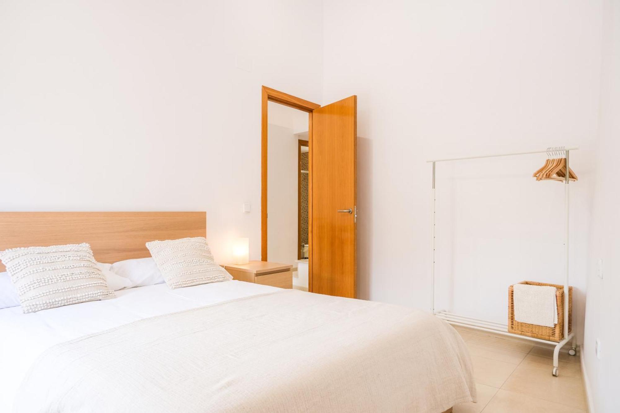 Ca Leudald 3 Apartamento En Besalu Con Terraza Exterior photo