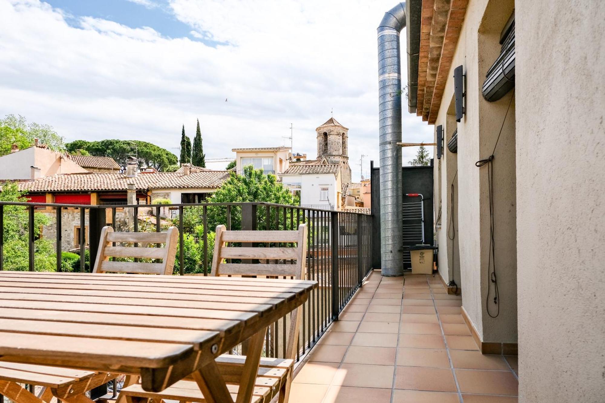 Ca Leudald 3 Apartamento En Besalu Con Terraza Exterior photo